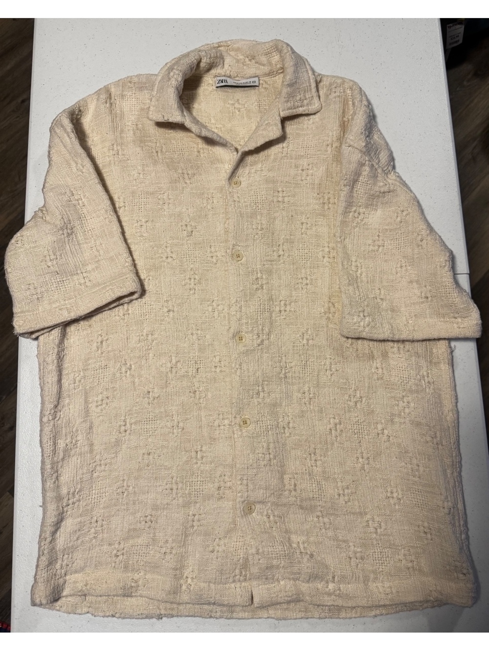 Zara Cream Textured Button-Up Shirt - Medium